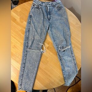 Levi's Women's Distressed Blue Skinny Jeans